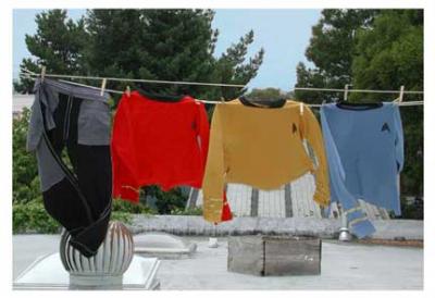 Oakland_California/Oakland_at_the_Compound_Eye/clothesline.jpg