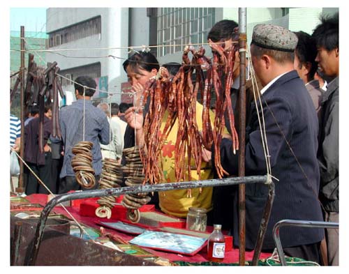 Urumqi_medicine_guy2